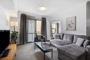 Family Apartment close to Perth City
